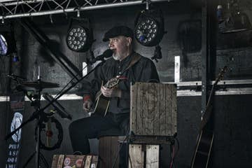 Ginger Geoffrey at Lymelight festival Necastle Under Lyme